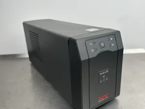 APC Smart-UPS SC 620 – USV 620 VA / 390 W – Modell SC620I