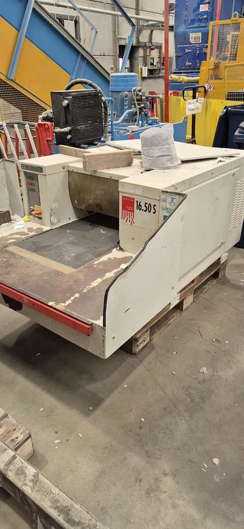 2015 Martian Yale 16.50 Heavy Duty Paper Shredder