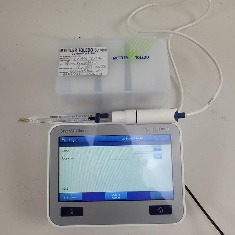 Mettler Toledo Seven Excellence Multi parameter Meter + P25 Printer