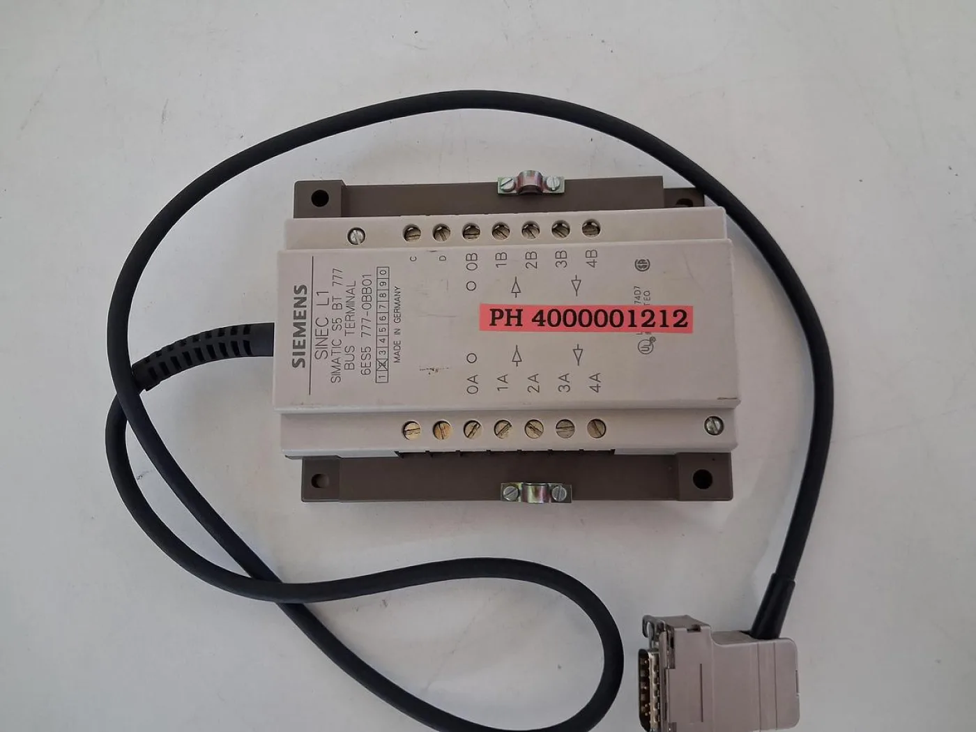Siemens SIMATIC S5 BT 777 Bus Terminal 6ES5 777-0BB01 - 2