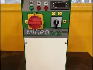 2012 GREEN BOX MICROBOX NEW AI2921