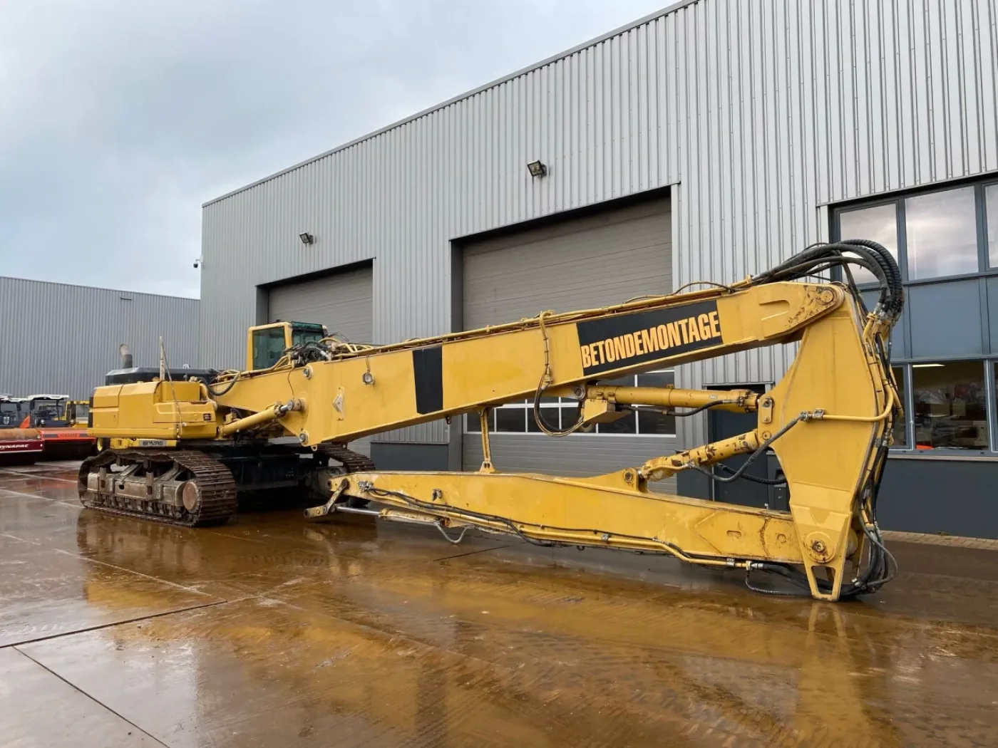 Caterpillar 345BL UHD Demolition - 8