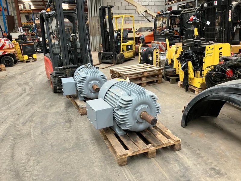 GENERAL ELECTRIC Engine 5KS445CN20 3PH 380V 50HZ