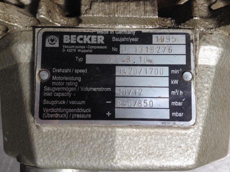 POMPA DA VUOTO – BECKER MOD. VT.3.10 D71B4