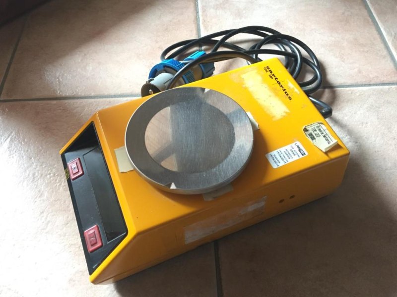BILANCIA DA LABORATORIO DIGITALE – SARTORIUS – MOD. 1212MP