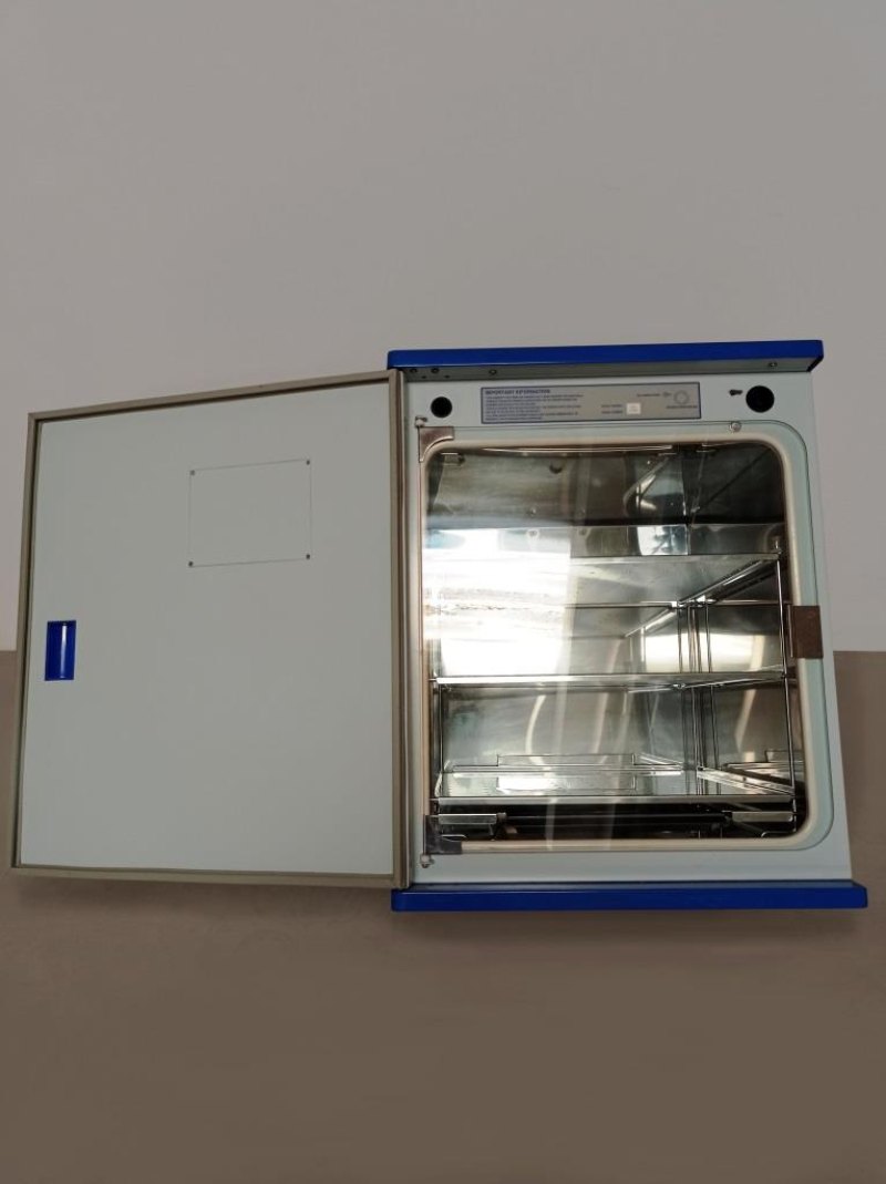 INCUBATORE A CO2 – RS BIOTECH – MOD. GALAXY S