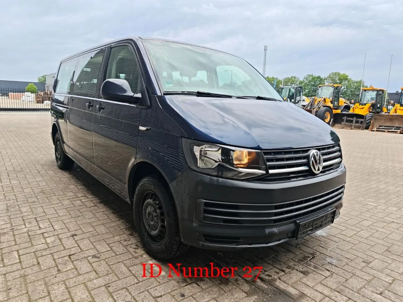Volkswagen Transporter 2.0 TDI 9 Persons! - 7