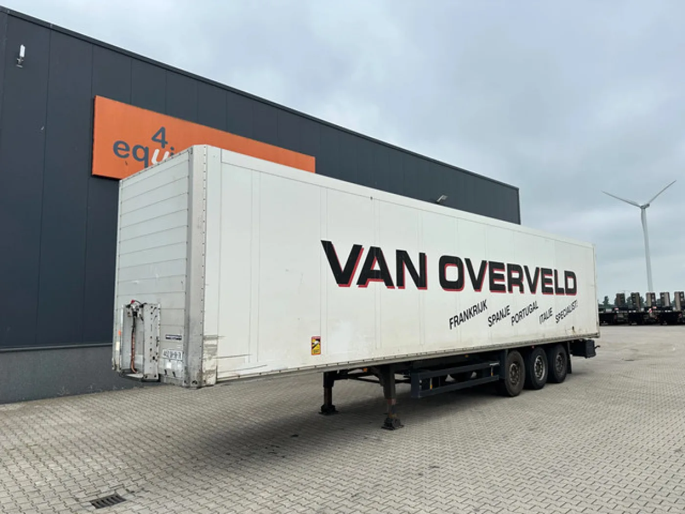 Schmitz Cargobull SKO24 / SAF DISC / 2x LIFTAXLE / GALVANIZED / NL-TRAILER - 1