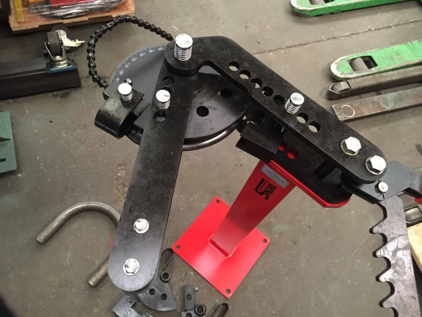 WNS Manual Tube Bender c/w 3 or 4 Dies - WNS - W. Neal Services Ltd - 3