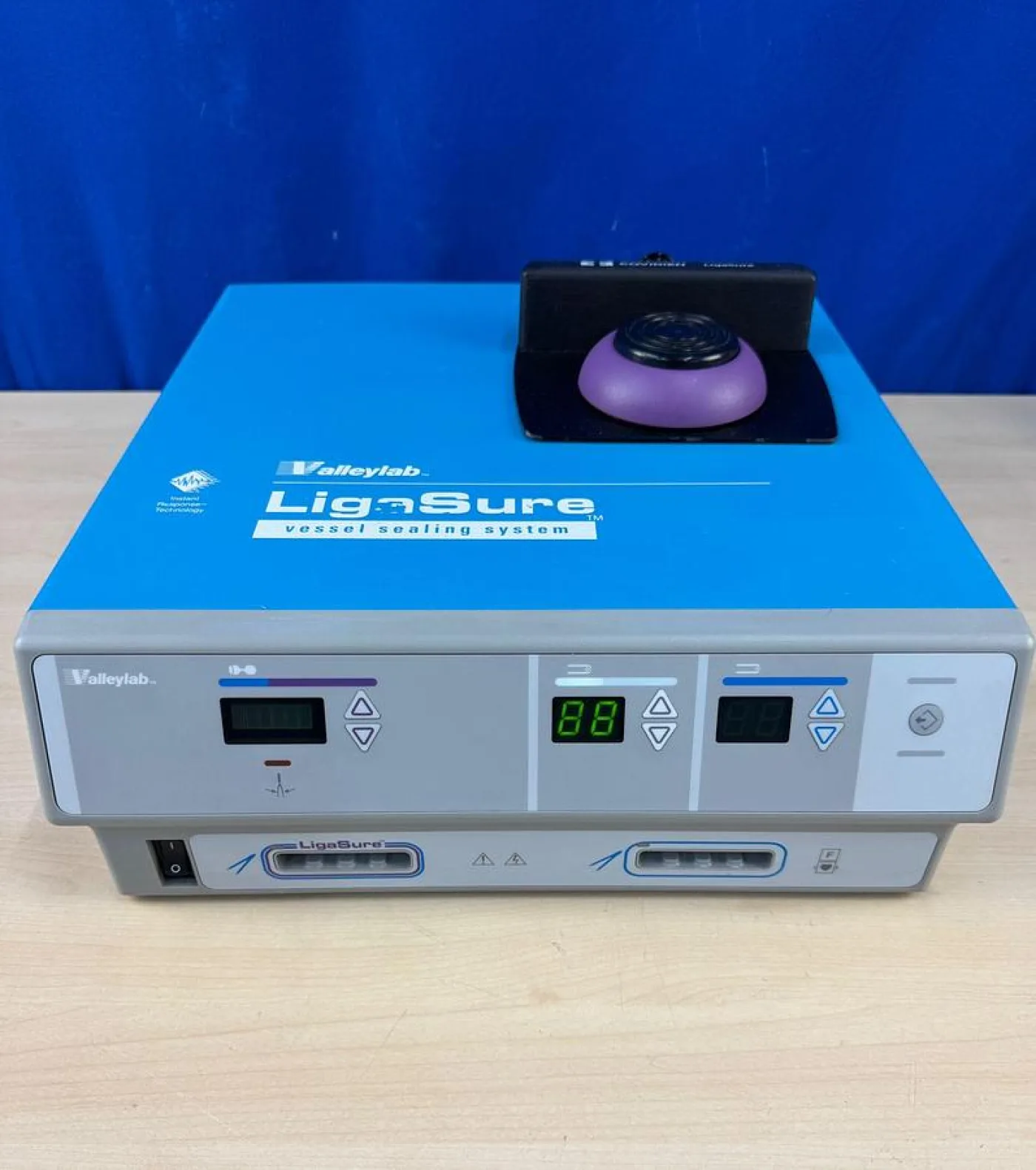 Valleylab Ligasure 8 Vessel Sealing System - 2