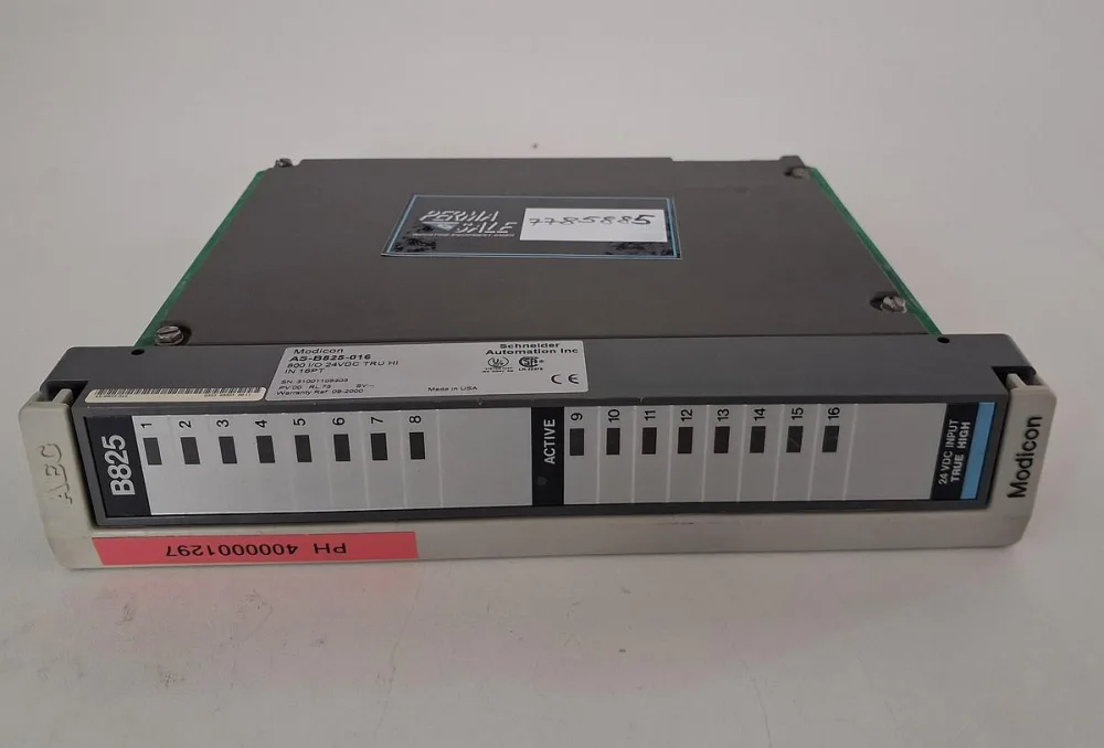 Modicon AS-B825-016 24 VDC Output Module