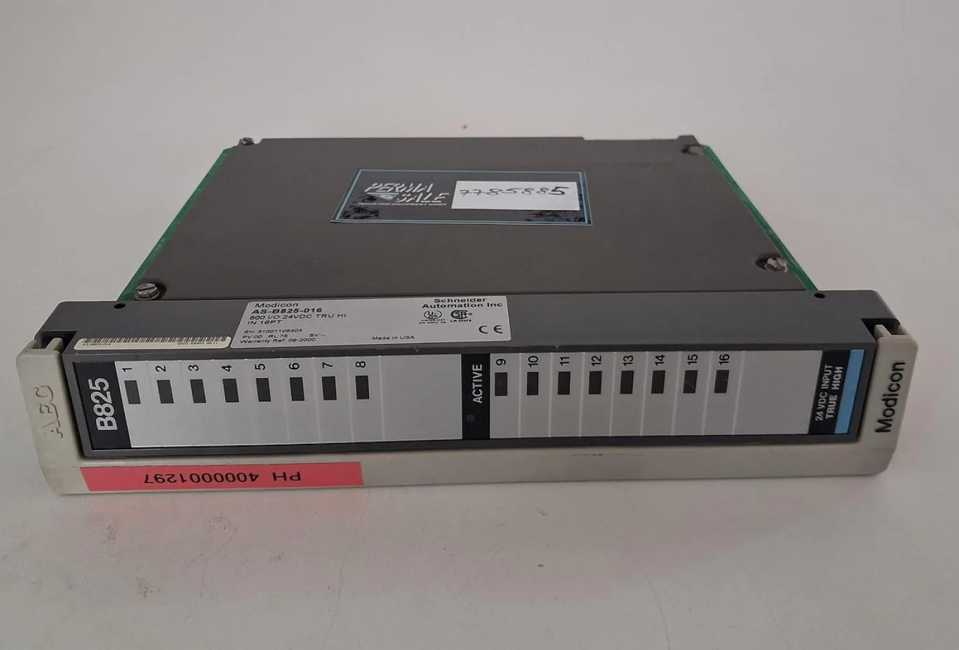 Modicon AS-B825-016 24 VDC Output Module - 1