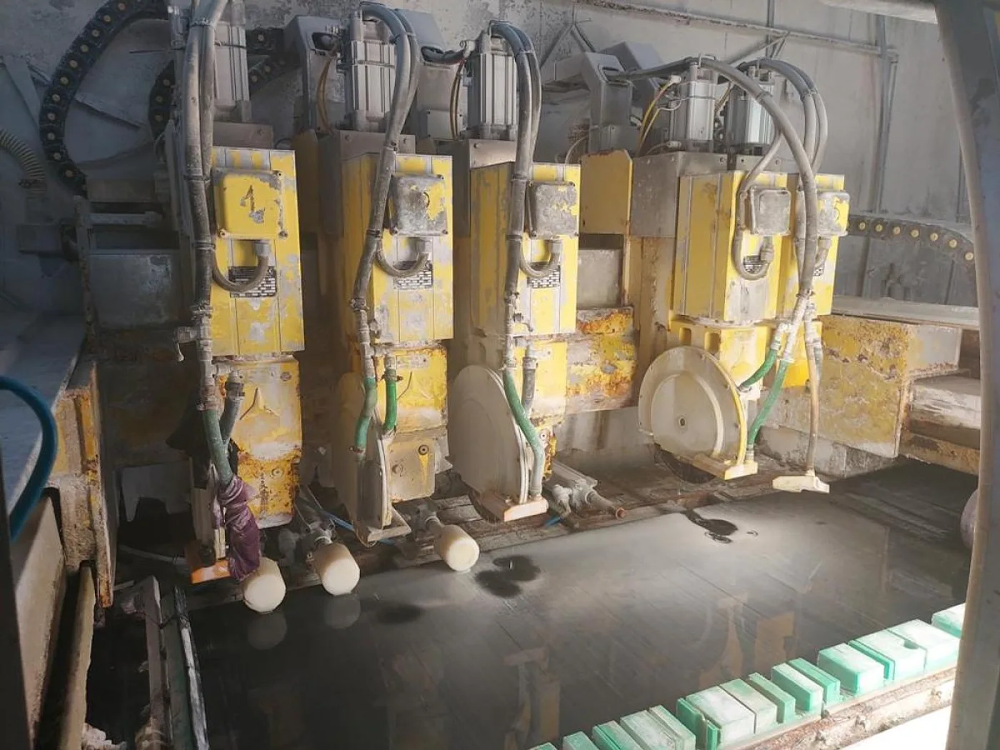 2005 SIMEC LM 600 RX - 7