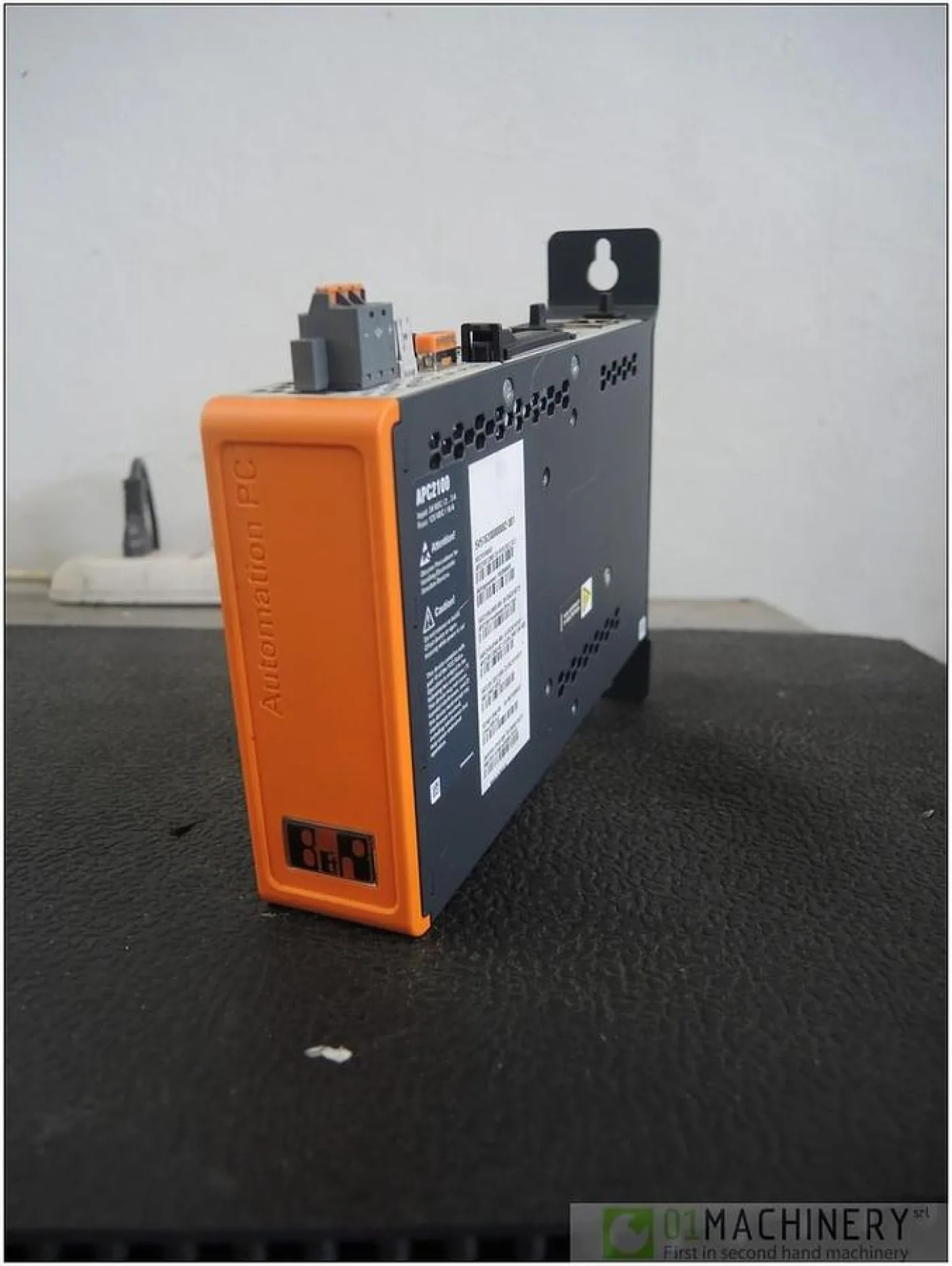 2020 B&R 5APC2100.BY44-000 AI2704 - 1