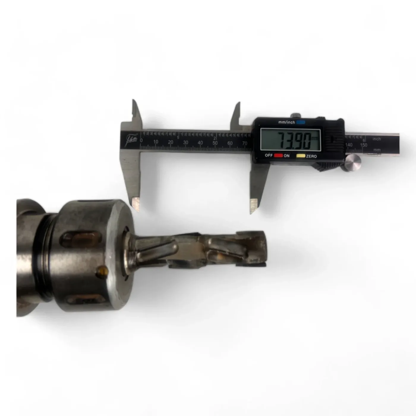 HSK 63 F Spannzangenfutter mit Spannzange und DIA Schruppfräser L=73 Z=3 - 5