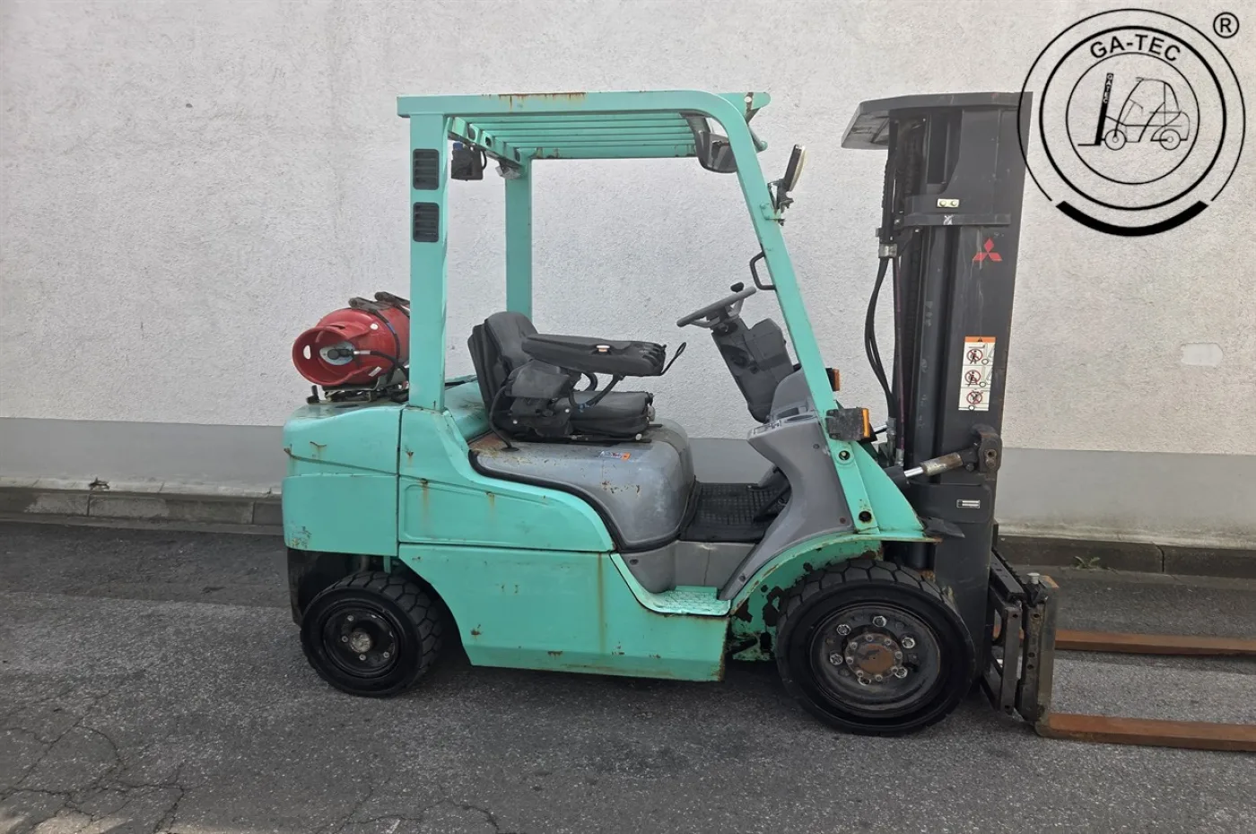 Mitsubishi FG25T - 5