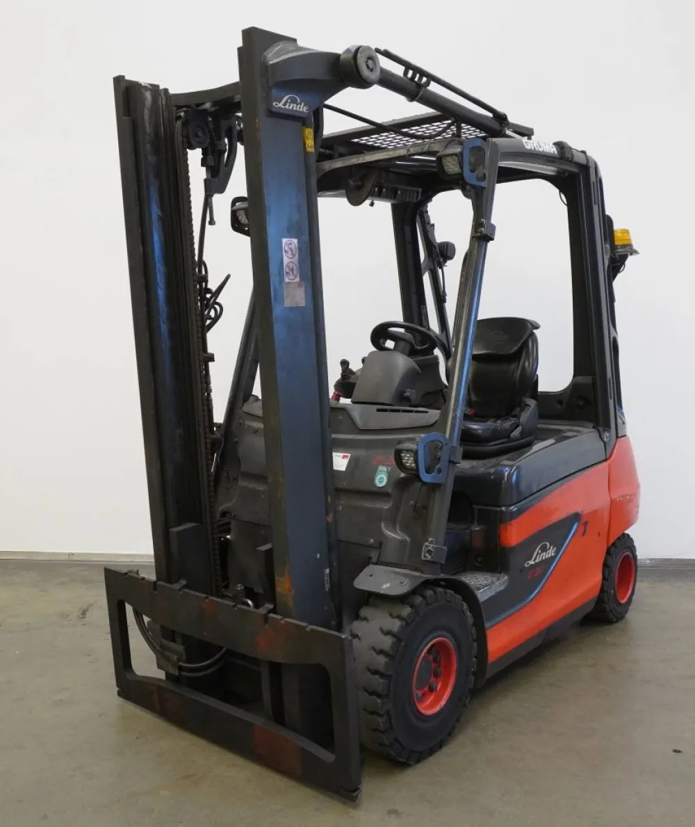 Frontstapler Linde E 30 387 (2019)