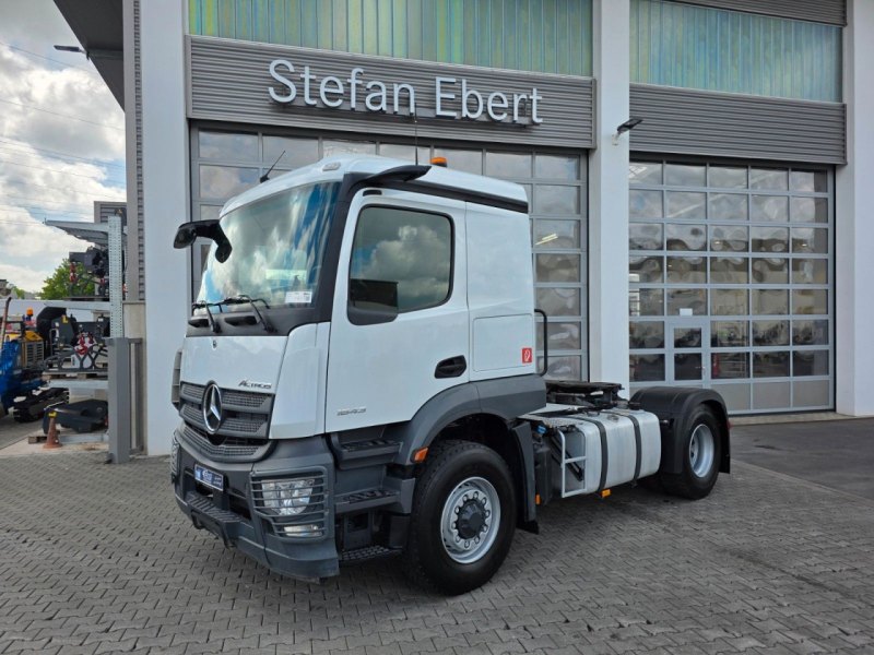 Mercedes Benz Actros 1843 LS 4x4 HAD Kipphydraulik 4 STÜCK