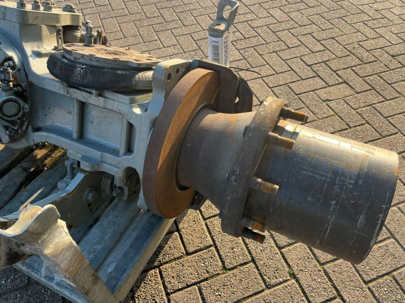 Terberg YT222 Rear axle - 8