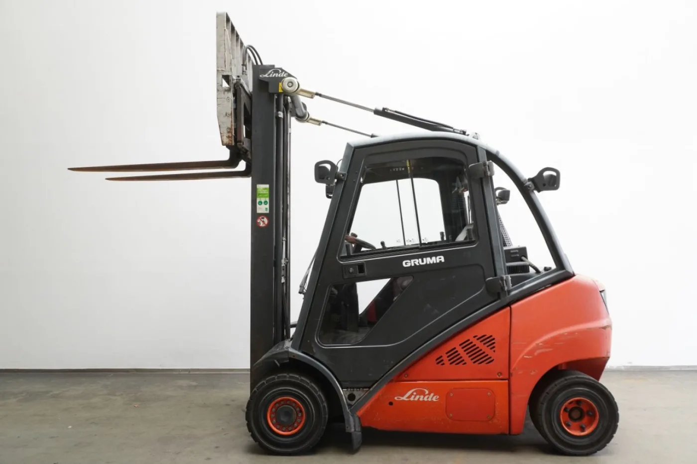 Frontstapler Linde H 25 D 392 (2012) - 1