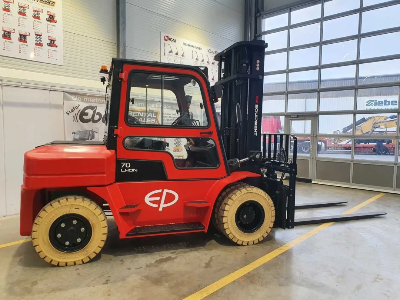 EP Equipment EFL 702 / 7T / Triplex: 5,40m / ZVG - 5