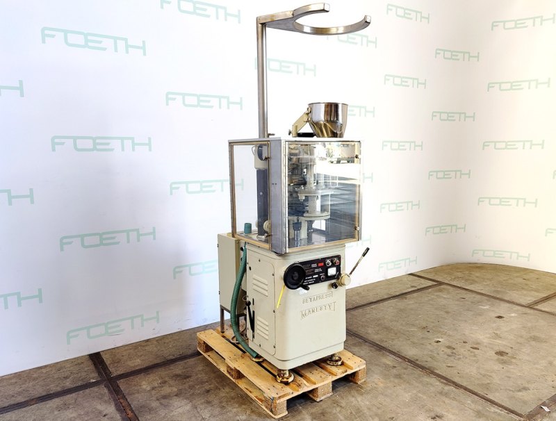 Manesty Betapress - Rotating tablet press