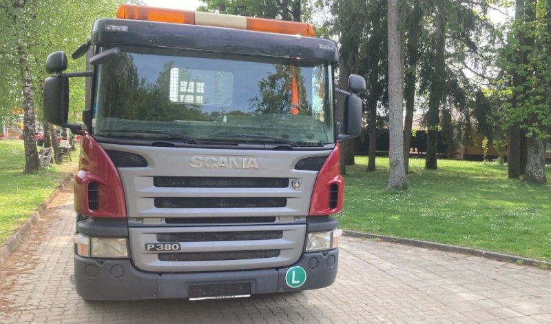Scania - P 380 LB
