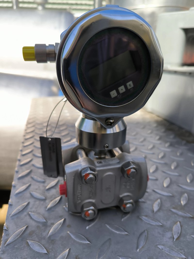 ENDRESS HAUSER DIFFERENTIAL PRESSURE TRANSMITTER DELTABAR-S