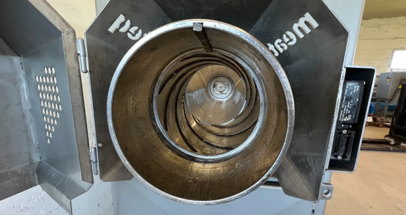 Frozen Meat Grinder 200mm - 2