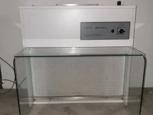 1425 - Used Spruyt-Hillen powder extraction cabinet WH 61-S