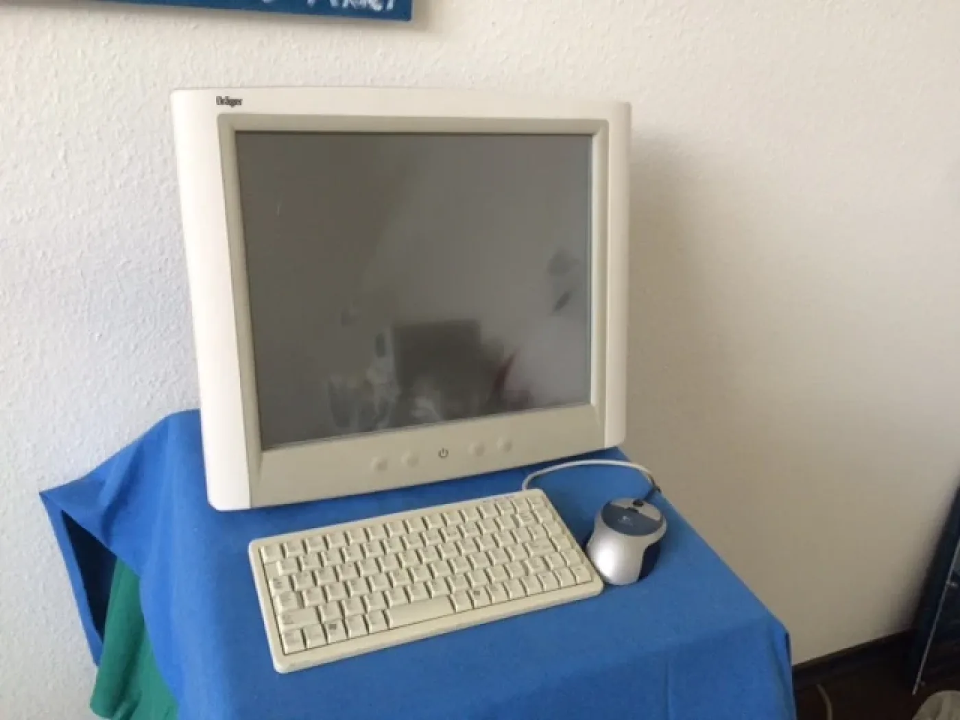 Dräger/Advantech MDSII/POC-174 Point-Of-Care PC - 1