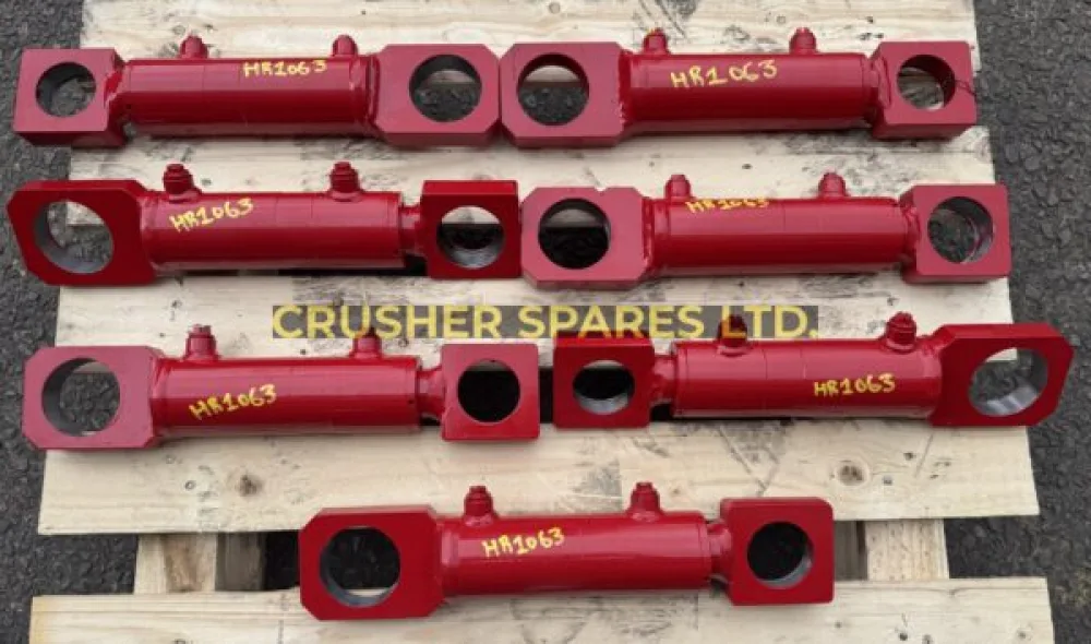 HR1063 | Hydraulic Toggle Ram Cylinder | Extec® / Sandvik® |