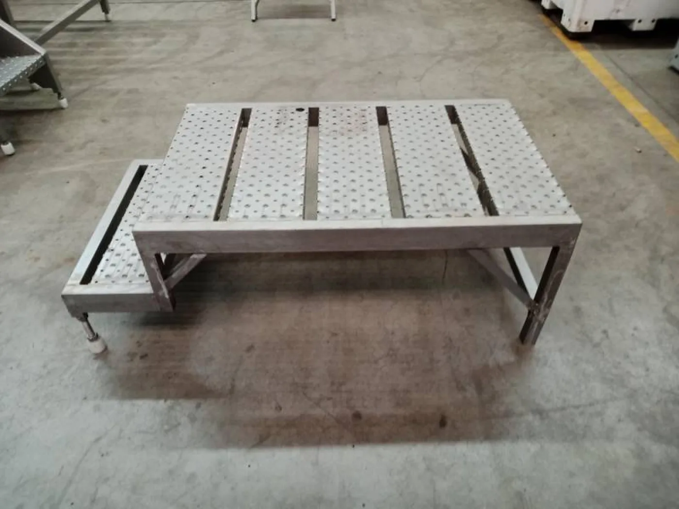 Platform stainless - 3