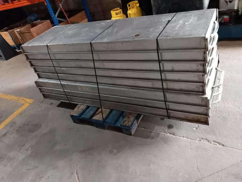 Tabuleiros de inox