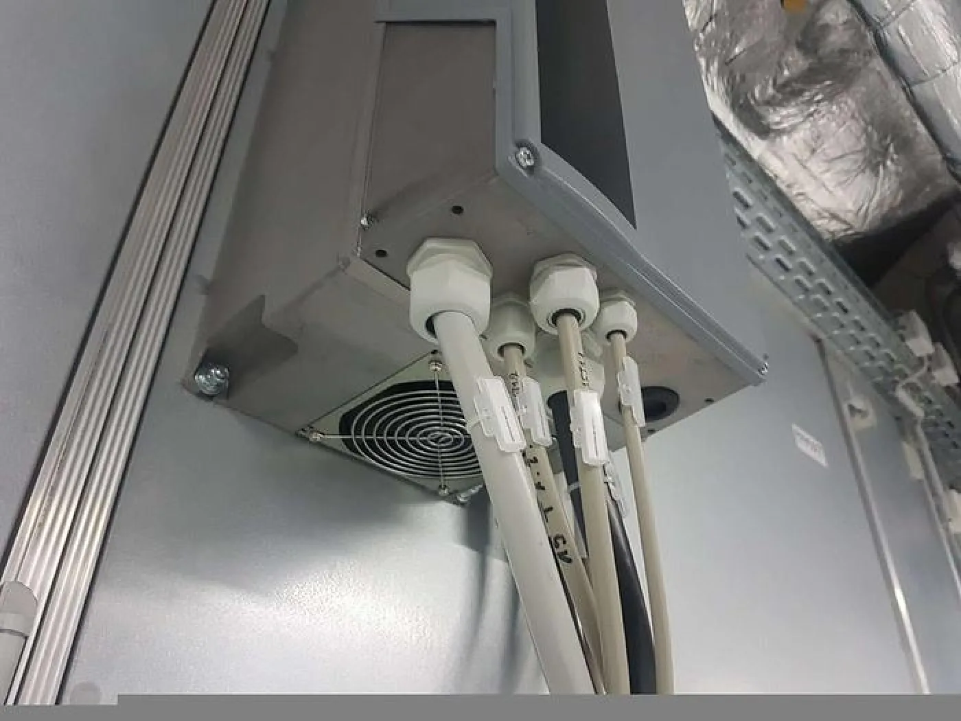 DANFOSS VLT FC100 HVAC Drive - 3
