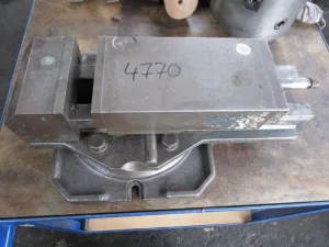 125 vermutlich DECKEL / HILMA 2099