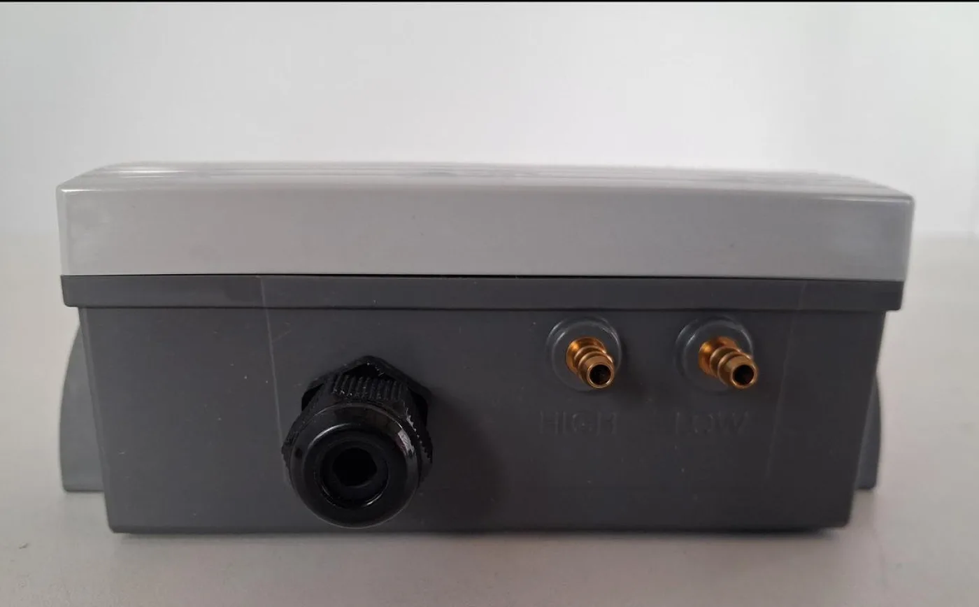 Setra Model 267 Differential Pressure Transmitter - 2