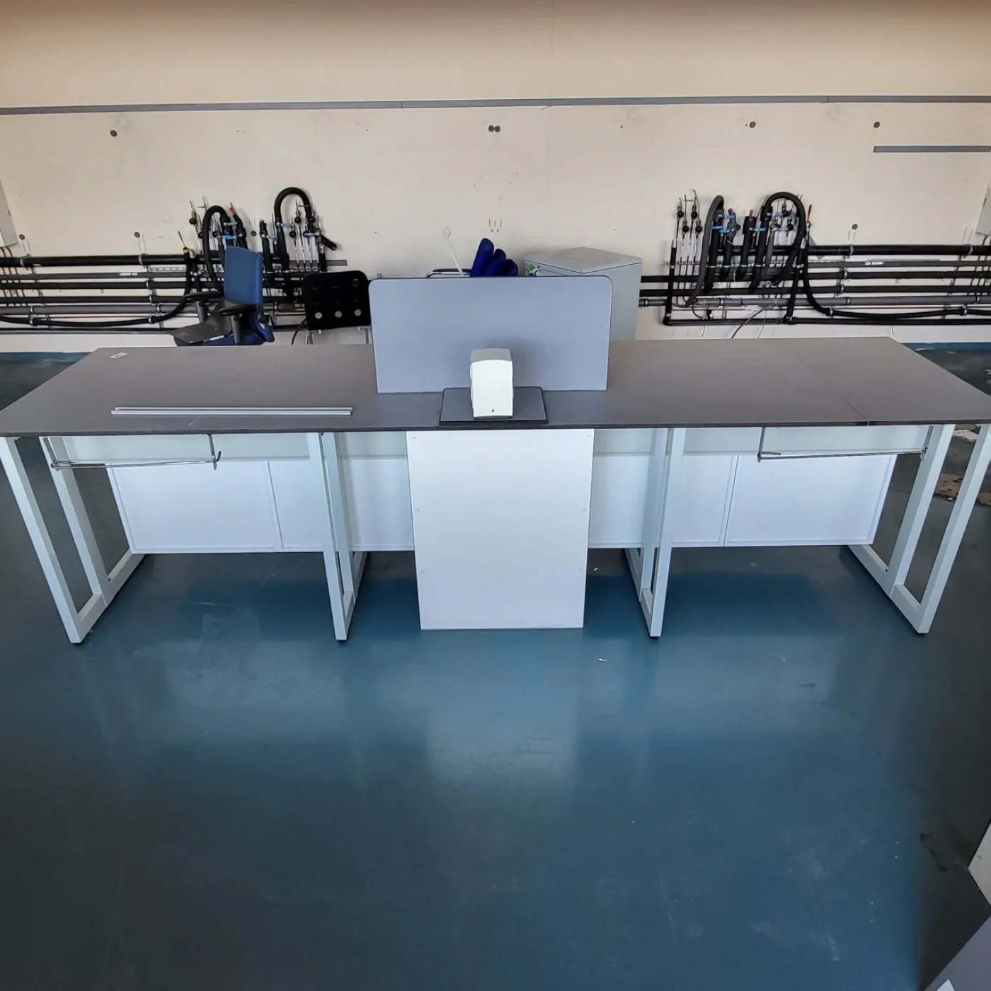 2019 – Tweedehands S+B eilandtafel (334 cm) - 3