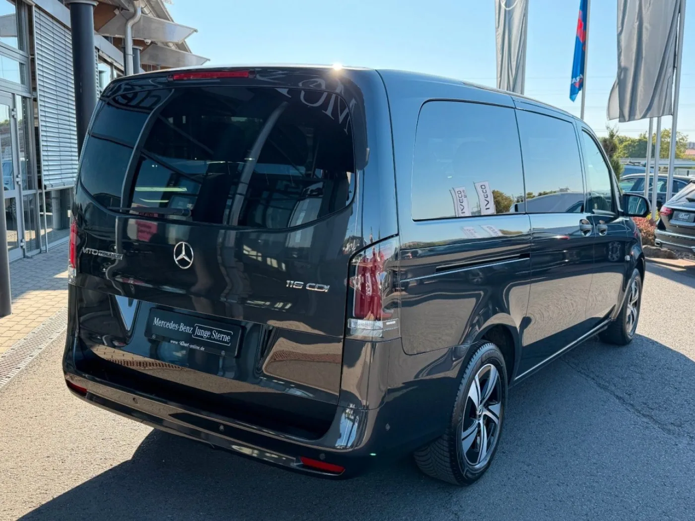 Mercedes Benz Vito 116 CDI 9G Tourer SELECT AHK2,5to LED - 4