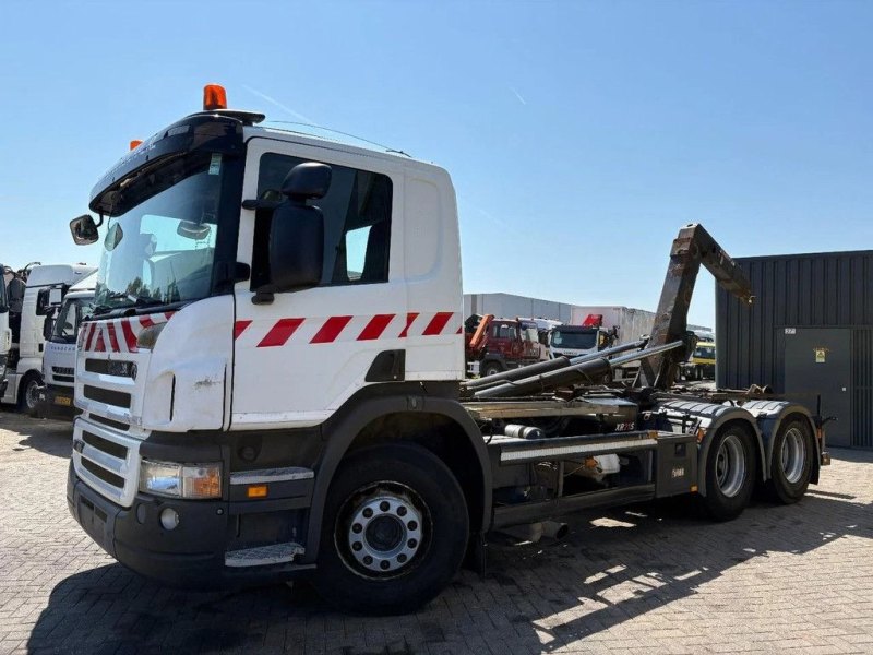 Scania P 360 + HOOK ARM SYSTEM + 6X2 + EURO 5 + HEIGHT ADJUSTABLE HOOK