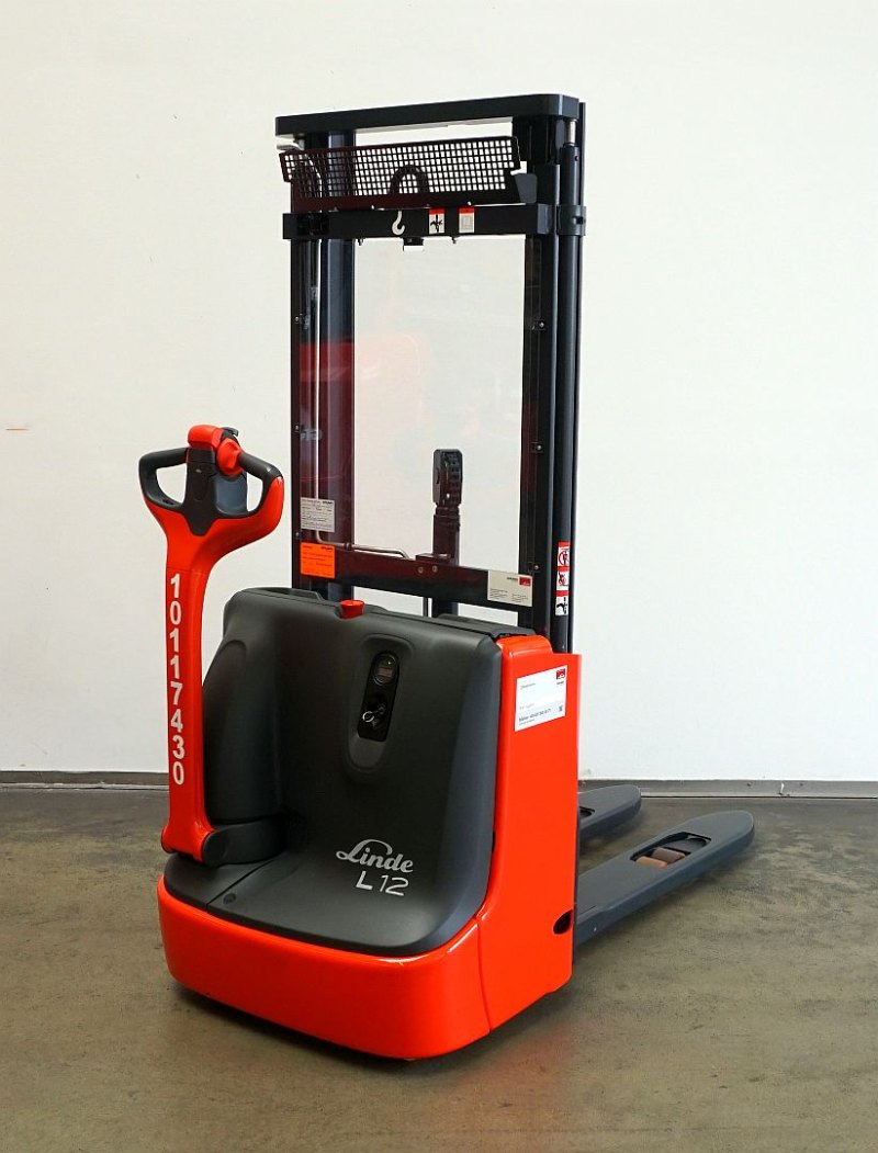Hochhubwagen Linde L 12 1172 (2021)