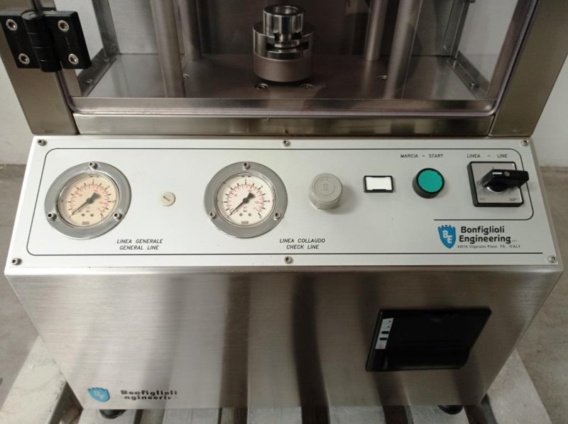 TESTER INTEGRITA’ CONTENITORI – BONFIGLIOLI ENGINEERING – MOD. LFPKV-01