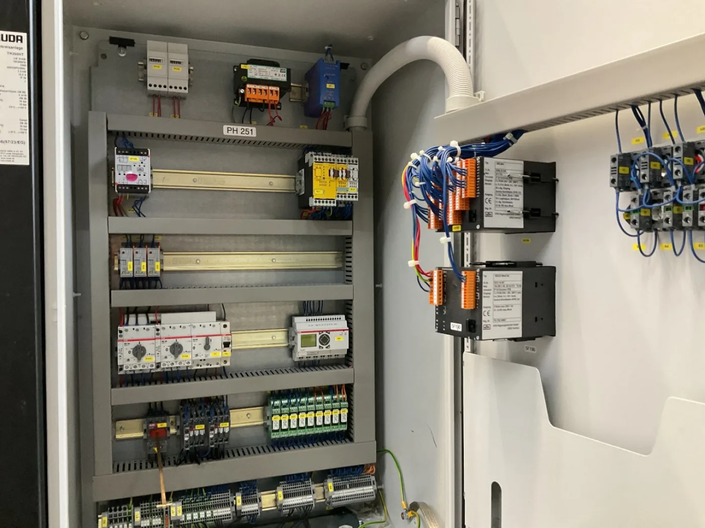 Lauda TR350HT — Secondary circuit system - Temperature control unit - 7