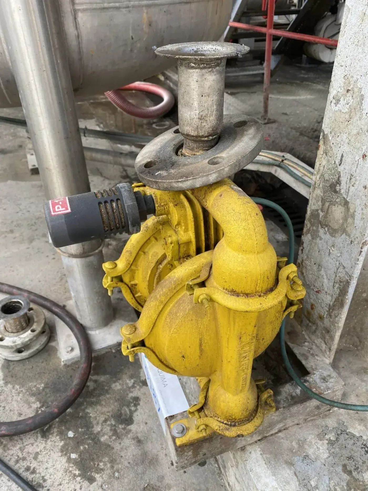 USED AODD VERSA-MATIC E4CA1R110-B AIR OPERATED DUAL DIAPHRAGM PUMP - 4