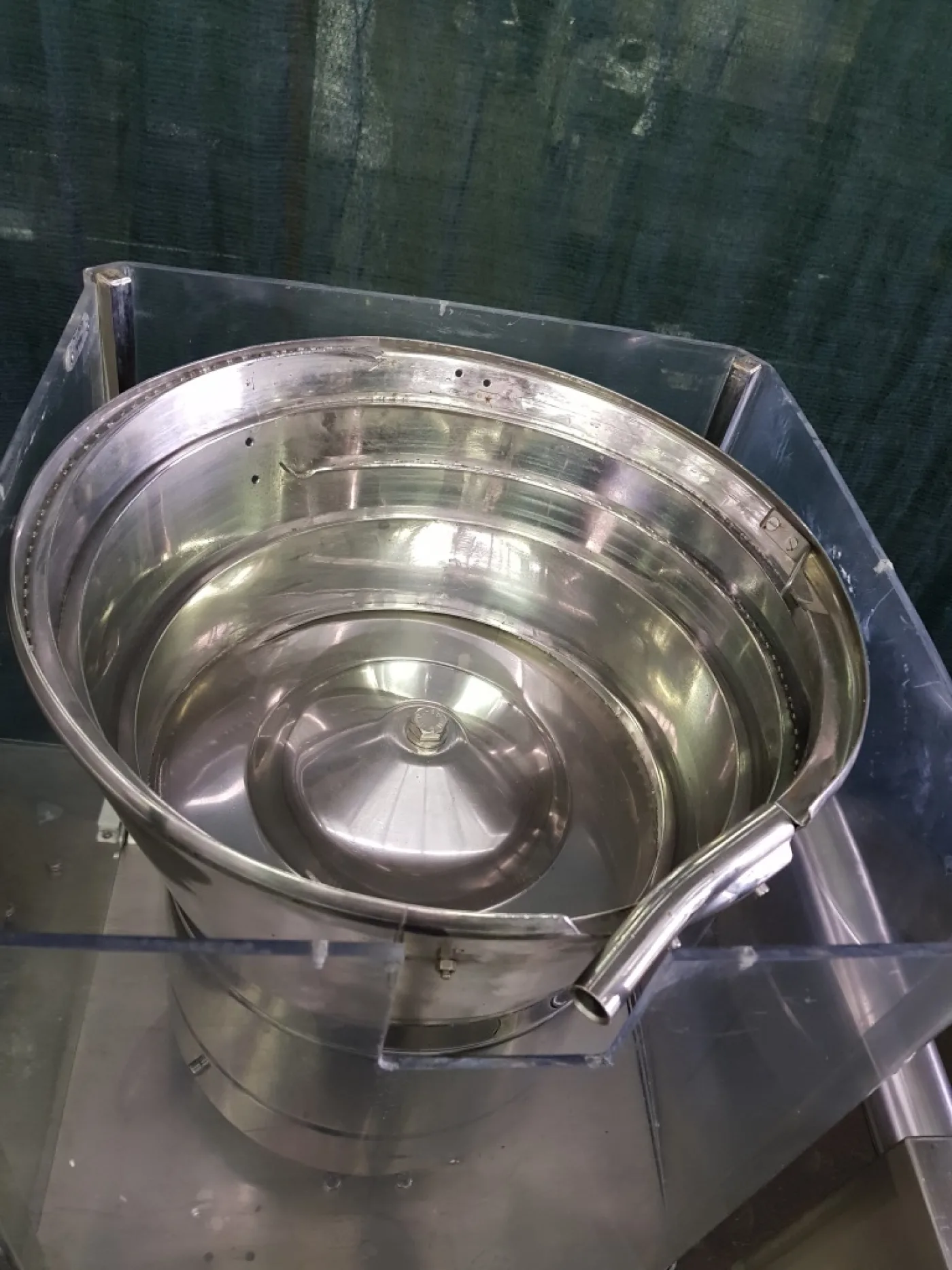 ALIMENTATORE VIBRANTE A TAZZA – F.LLI MOGNO – MOD. EFA49 - 3