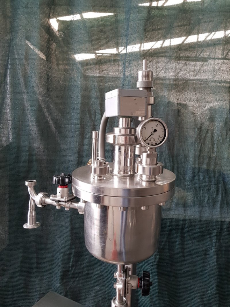 THERMOSIPHON SYSTEM – MOD. BURGMANN T53004-A301