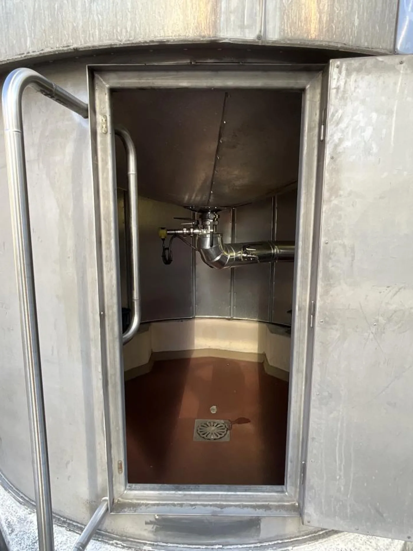 Chaudronnerie Tuyauterie Chaudronnerie Tuyauterie 37000 Litre Vertical Stainless Steel Storage Tank - T1 - 7