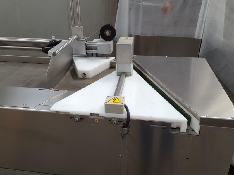 NASTRO TRASPORTATORE PER FLACONI A TAPPETO IN ACCIAIO INOX