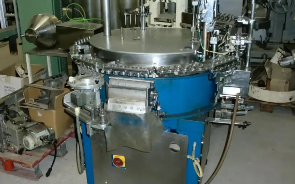 USED MARZOCCHI L4 AMPOULE FILLING AND CLOSING MACHINE