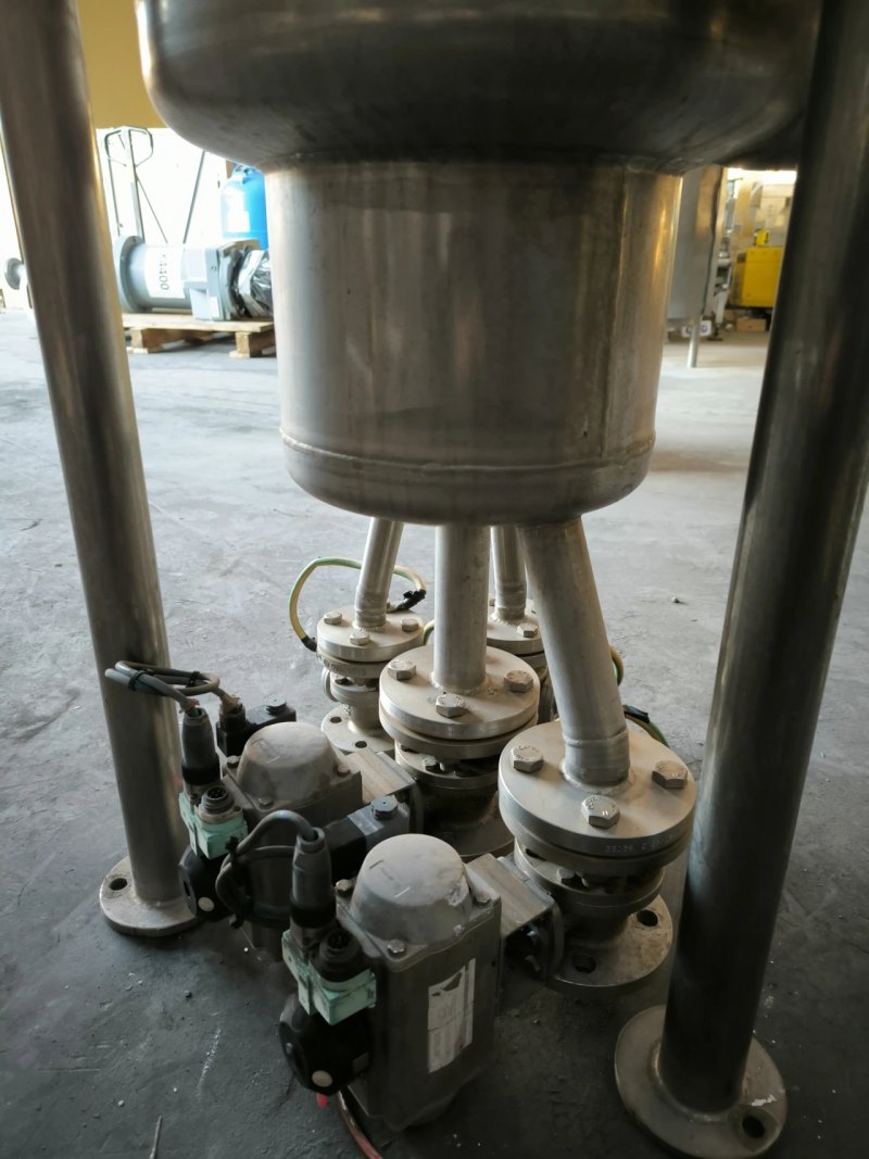 TAINQ TANK IN 316 STAINLESS STEEL OF 131 LITRES